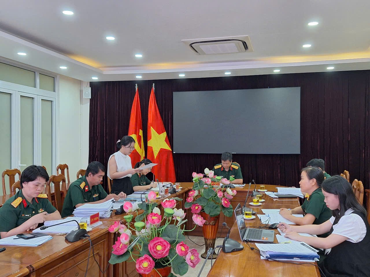 Nghiệm thu nhiệm vụ đánh giá hiệu quả điều trị mất ngủ không thực tổn bằng oxy cao áp