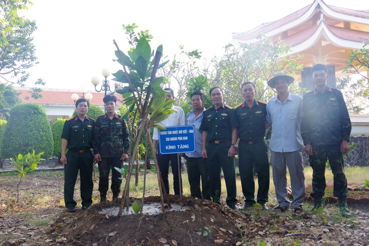 Chi nhánh Phía Nam tổ chức các hoạt động tình nguyện