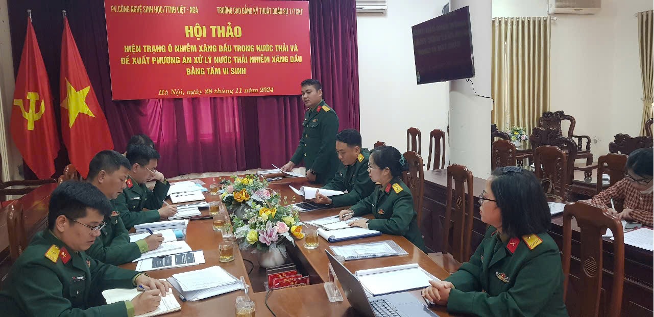 Hội thảo “Hiện trạng ô nhiễm xăng dầu trong nước thải và đề xuất phương án xử lý nước thải nhiễm xăng dầu bằng tấm vi sinh”