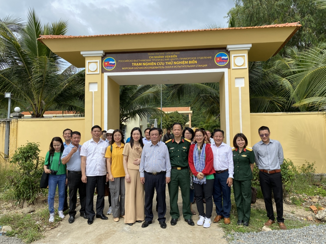 Đa dạng hóa sinh kế cho ngư dân