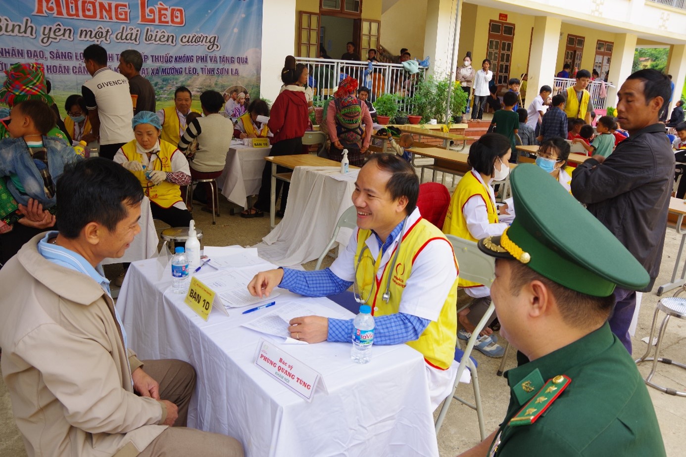 Trung tâm Nhiệt đới Việt - Nga mang yêu thương và sức khỏe đến với nhân dân vùng biên giới - Mường Lèo, Sơn La