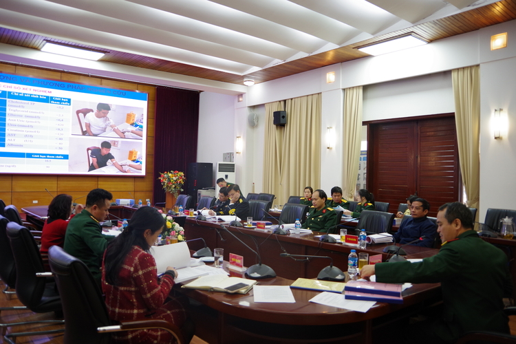 Nghiệm thu đề tài về nghiên cứu phục hồi trạng thái chức năng cơ thể của thủy thủ tàu ngầm