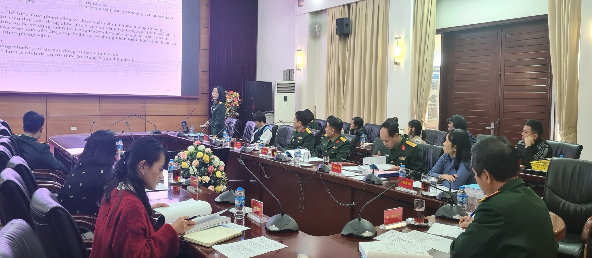 Nghiệm thu đề tài về đánh giá tình trạng nhiễm một số vi khuẩn gây nhiễm trùng, nhiễm độc thực phẩm tại một số bếp ăn tại Hà Nội 