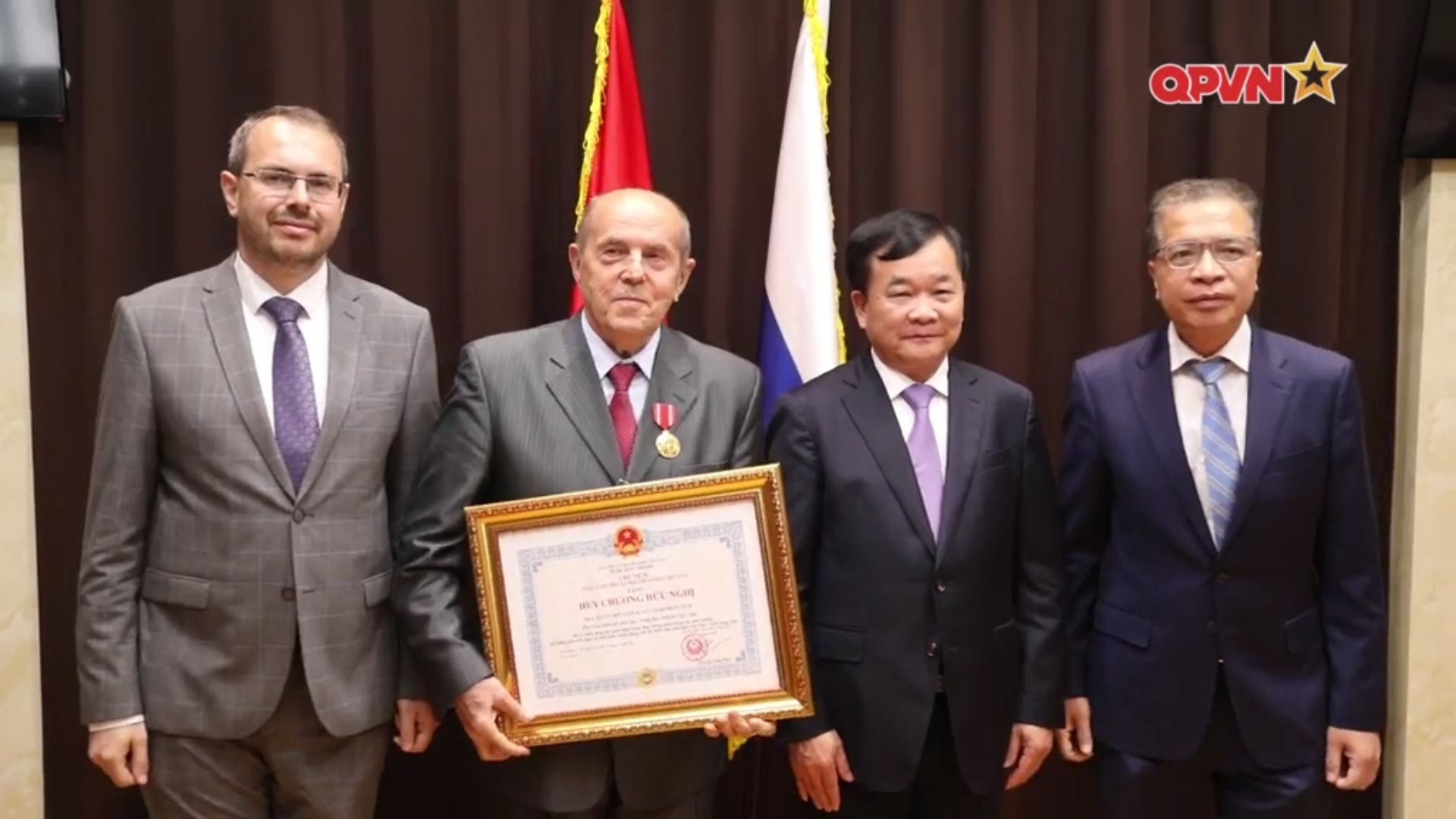 Đánh giá cao hoạt động của Trung tâm Nhiệt đới Việt - Nga