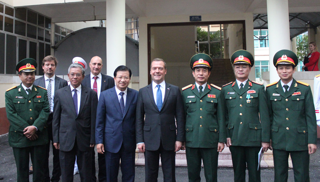 Thủ tướng Nga chụp ảnh cùng lãnh đạo nhà nước