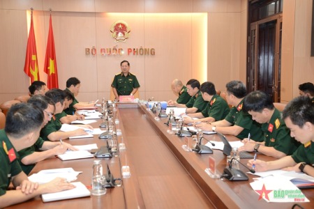 Tiếp tục đẩy mạnh chuyển đổi số, xây dựng Chính phủ điện tử trong Quân đội