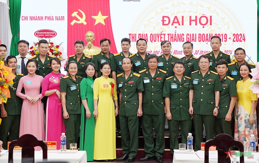 Phát huy khí thế thi đua, đẩy mạnh nghiên cứu khoa học