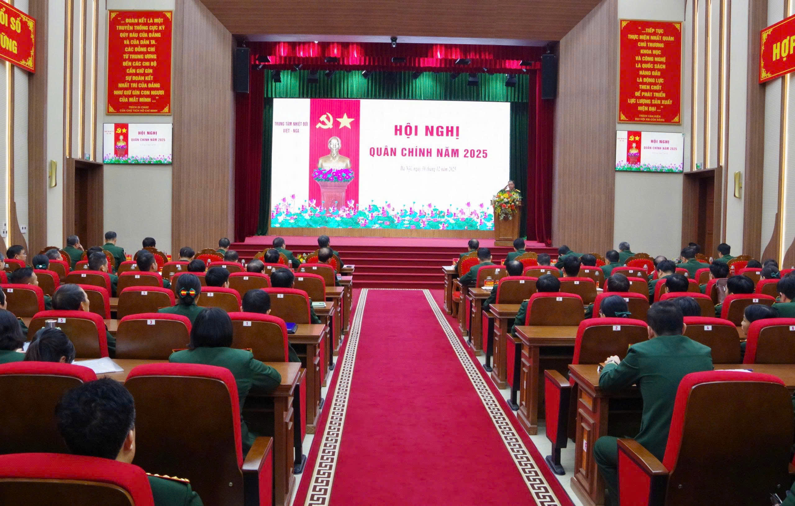 Trung tâm Nhiệt đới Việt - Nga tổ chức Hội nghị quân chính năm 2025