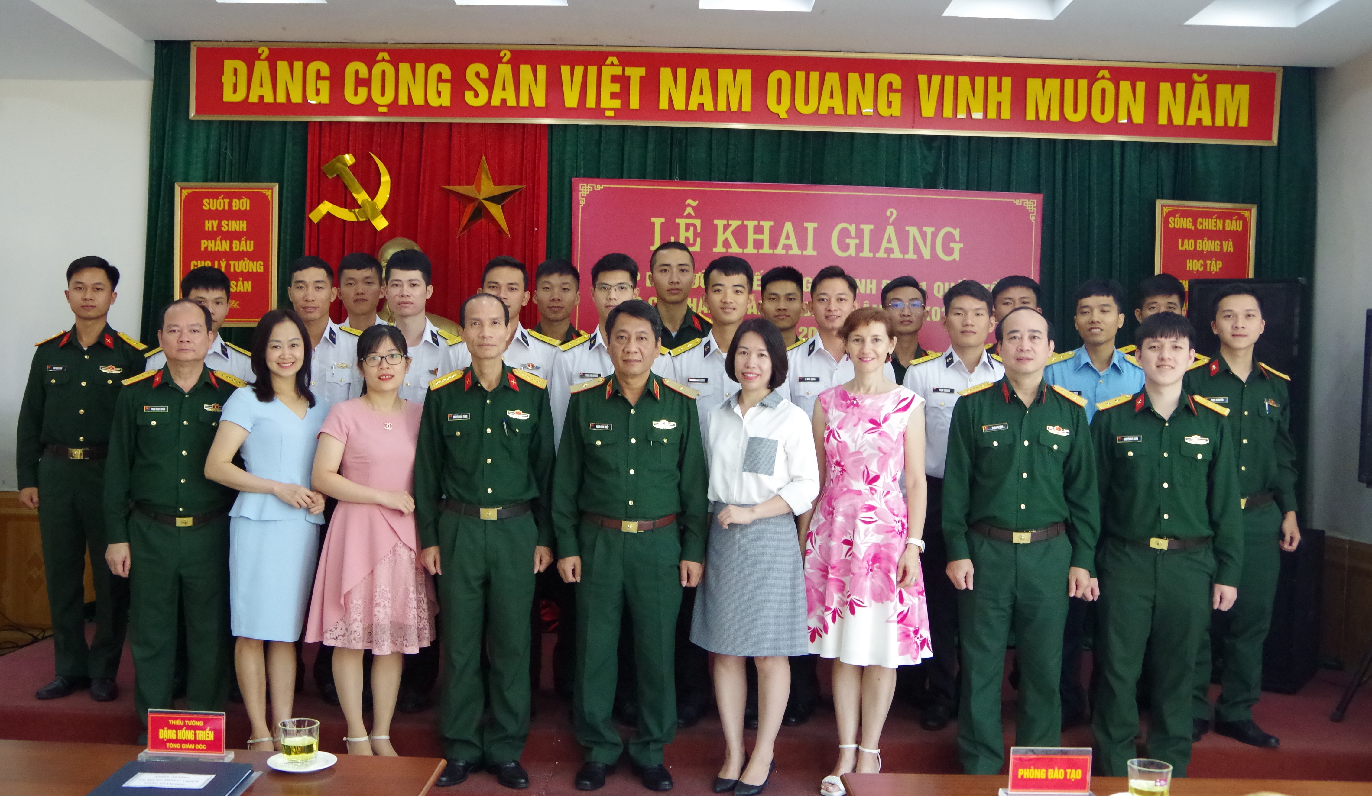 Khai giảng lớp bồi dưỡng Tiếng Nga trình độ B1 quốc tế cho cử nhân quân sự cấp phân đội khóa 3 năm học 2022 – 2023