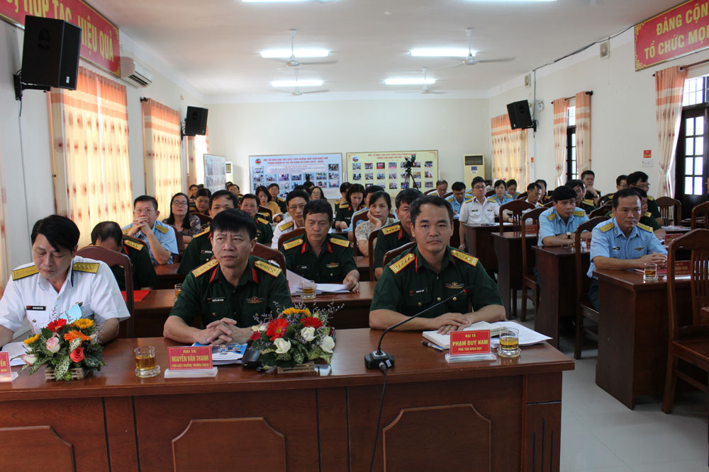 Tập huấn nâng cao chất lượng đào tạo tiếng Nga trong các học viện, trường Quân đội