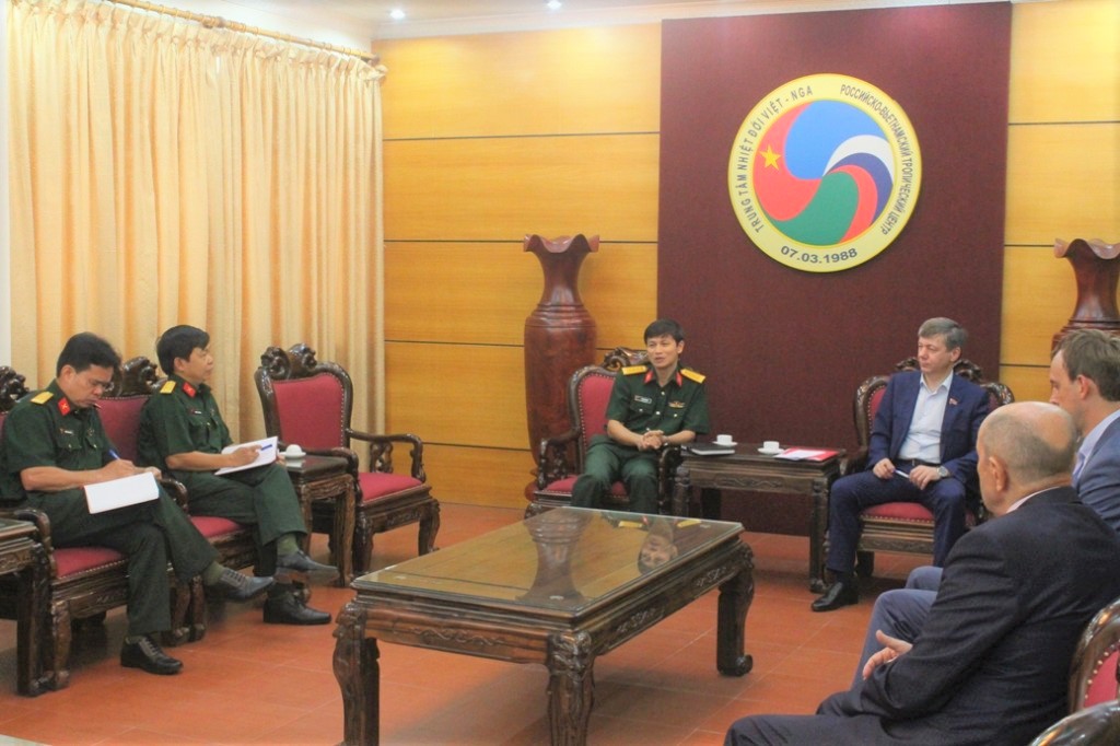 Trung tâm Nhiệt đới Việt – Nga tiếp Phó Chủ tịch Ủy ban Đối ngoại Đuma Liên Bang Nga